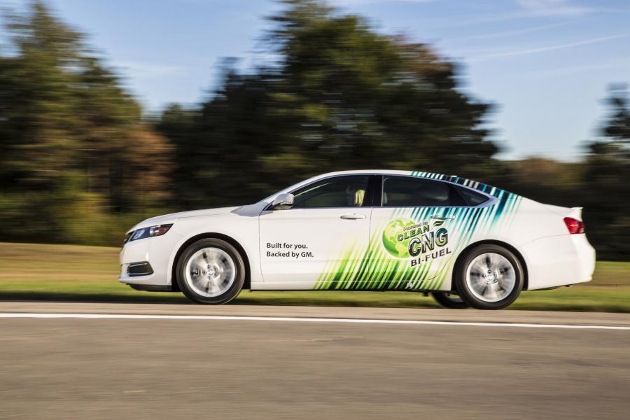  Chevrolet Impala Bi-Fuel 2015 года  (фото 2 из 13)